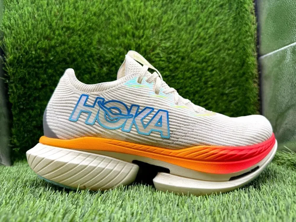 Hoka One One Cielo X1 1147910-FSTC Athletic Sneaker Unisex M9.5/W10.5 White Knit